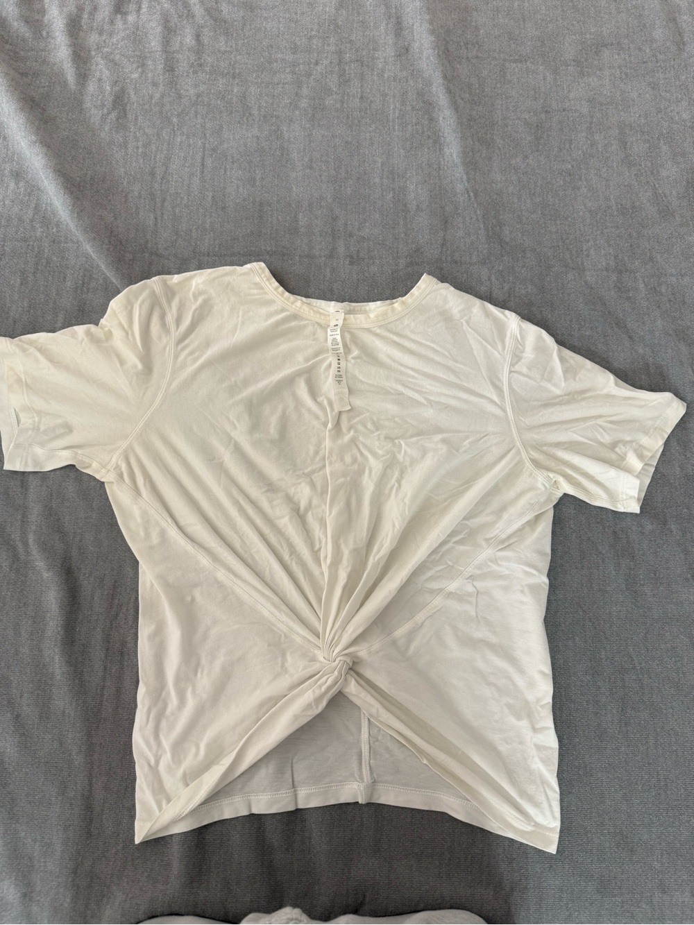 lululemon athletica Cream Twist-Front Short Sleeve Tee crescent t shirt size 10